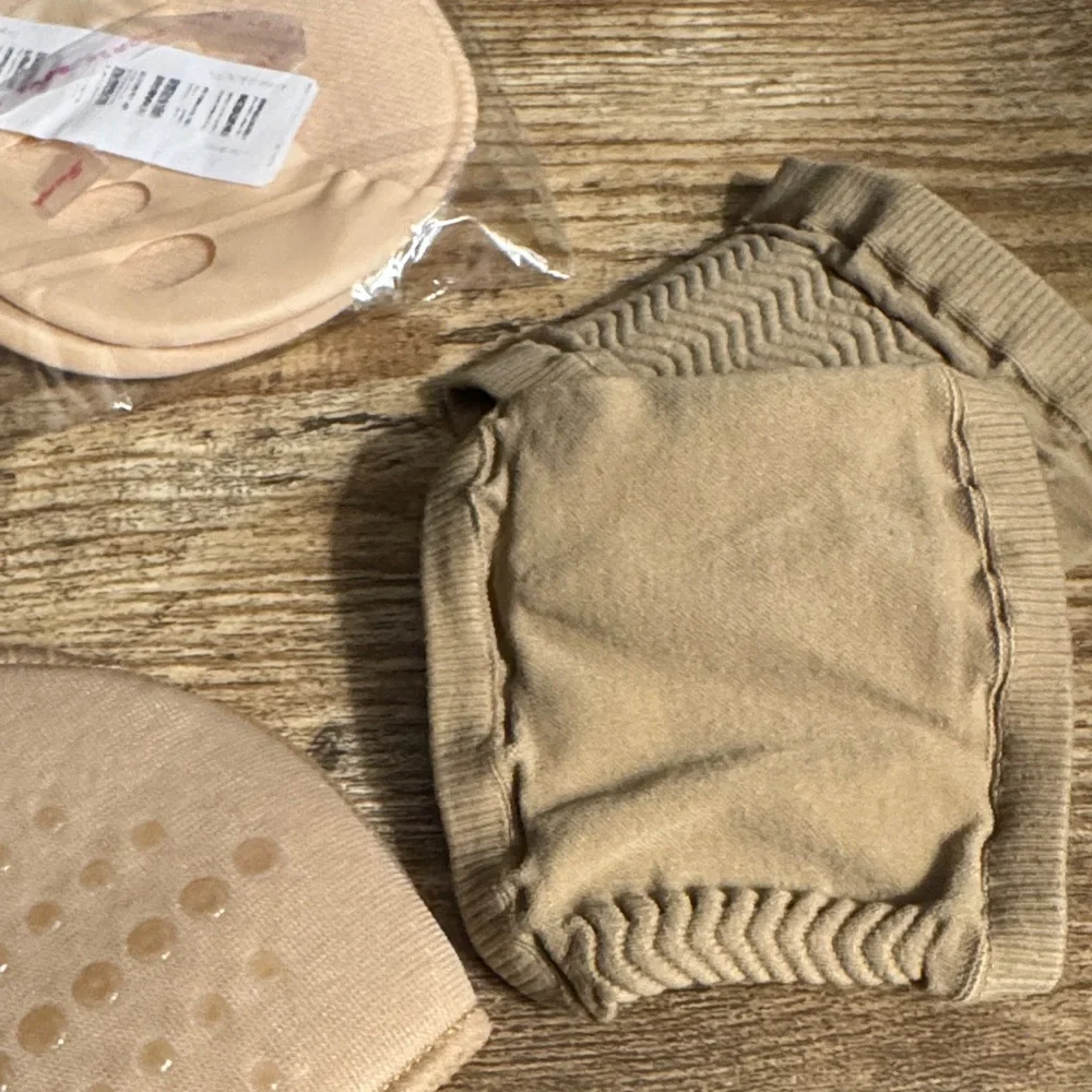 Beige Dance Foot Pads - Picture 4 of 6